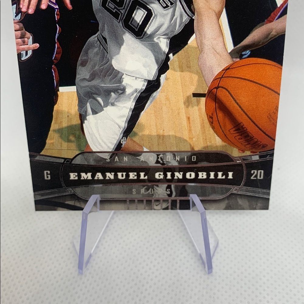 Emanuel Manu Ginobili San Antonio Spurs Basketball Card NBA HOF Guard in Case!! - Picture 4 of 6